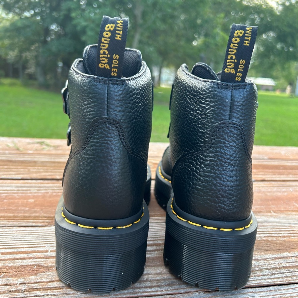 Dr. Martens Devon Flower Black Milled Nappa Boots Women Size 8 - Picture 7 of 9
